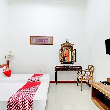 Hotel O Bandung Near Stadion Siliwangi Formerly The Ethnic Hotel Bandung Eksteriør bilde