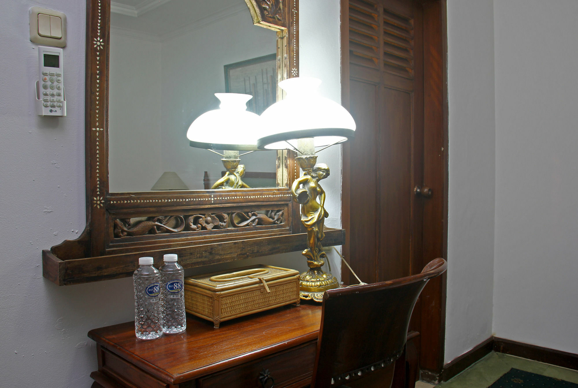 Hotel O Bandung Near Stadion Siliwangi Formerly The Ethnic Hotel Bandung Eksteriør bilde